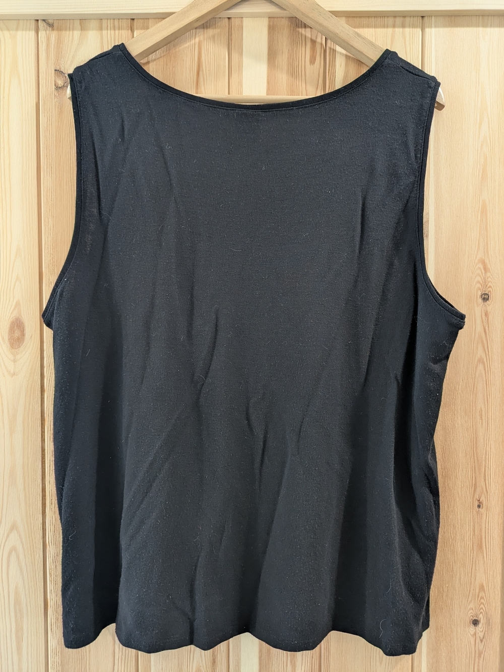 Eileen Fisher Black Scoop Neck Tank - Picture 6 of 7